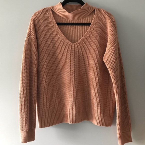 Choker V-Neck Sweater - Picture 1 of 1